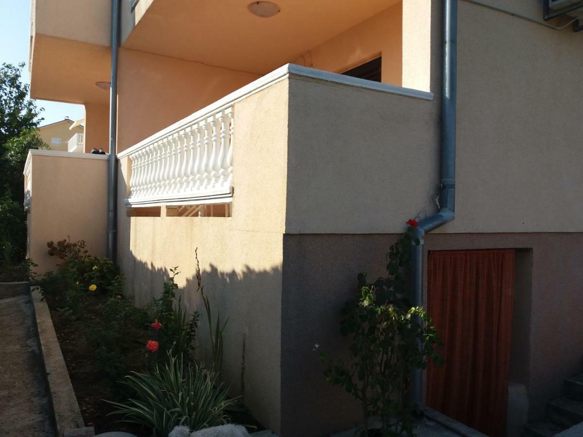 Apartment Plavia Biograd Biograd Na Moru Exterior foto